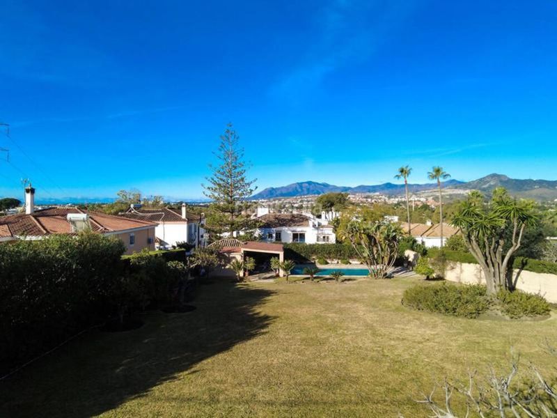 Foto 23e1aebc-69a1-4f98-a3aa-aaaf1ae0cd03. Terreny residencial a Guadalmina Alta Marbella