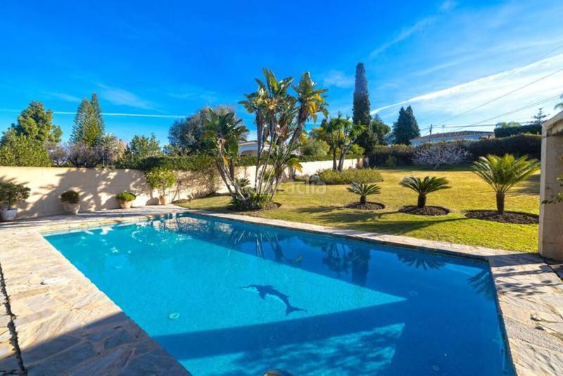 Foto 74a282ac-12ca-458f-ad6e-ccb064945061. Terreny residencial a Guadalmina Alta Marbella