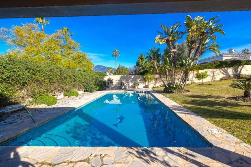 Foto 918d5ab2-3e96-4ce8-a612-42c9671ff513. Terreny residencial a Guadalmina Alta Marbella