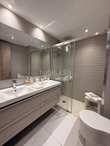 Foto d76056e6-4c30-42b7-9cbb-e5781c14e521. Lloguer apartament amb calefacció aparcament piscina a Marbella