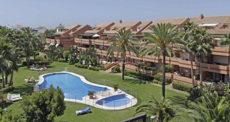 Foto 4ea7ca5a-68b5-4c62-bba2-1302784cbbb9. Miete dachwohnung mit parking pool in Puerto Banús Marbella