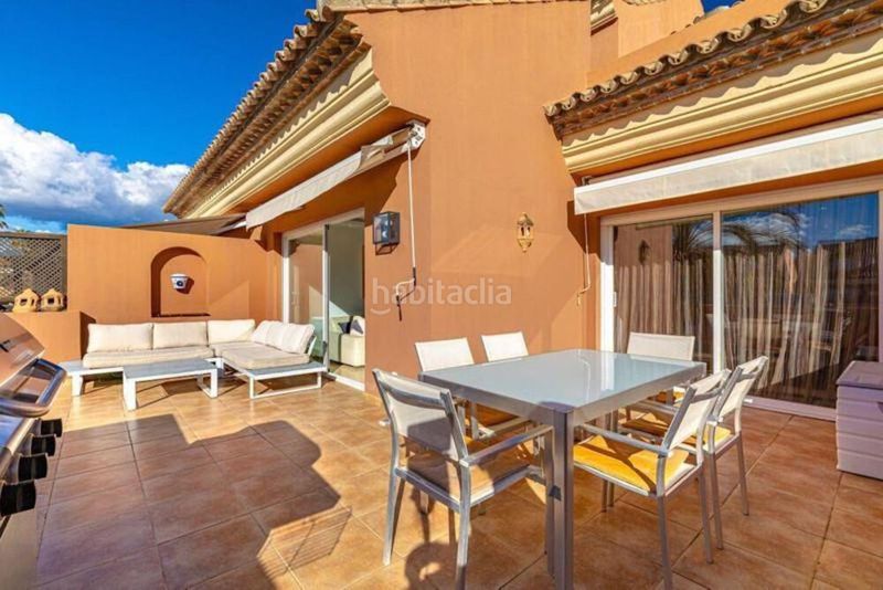 Foto efb1937e-dee6-4c89-a1c7-f87b2609e4c4. Miete dachwohnung mit parking pool in Puerto Banús Marbella