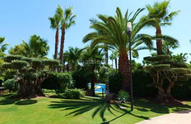 Foto f4f13570-e2eb-4b9f-a1d9-18b64ca68a99. Apartament amb calefacció aparcament piscina a Puerto Banús Marbella