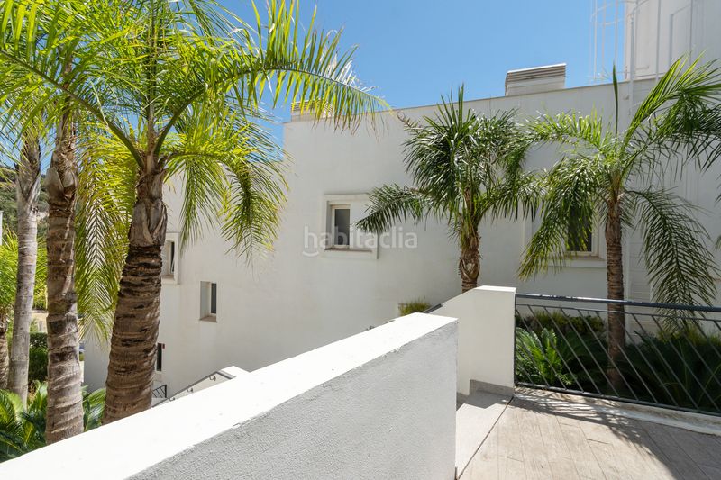 Foto 5cfea15f-25cc-4840-a620-690e0eceabfe. Lloguer àtic amb aparcament piscina a Alto de los Monteros Marbella