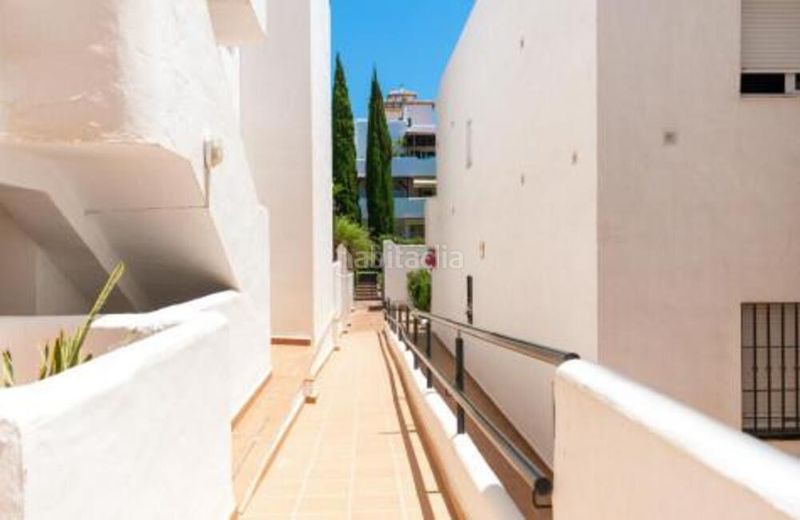 Foto e6cab776-e5ef-4de2-aec0-92e99a1163a4. Affitto duplex con parcheggio piscina in Puente Romano Marbella