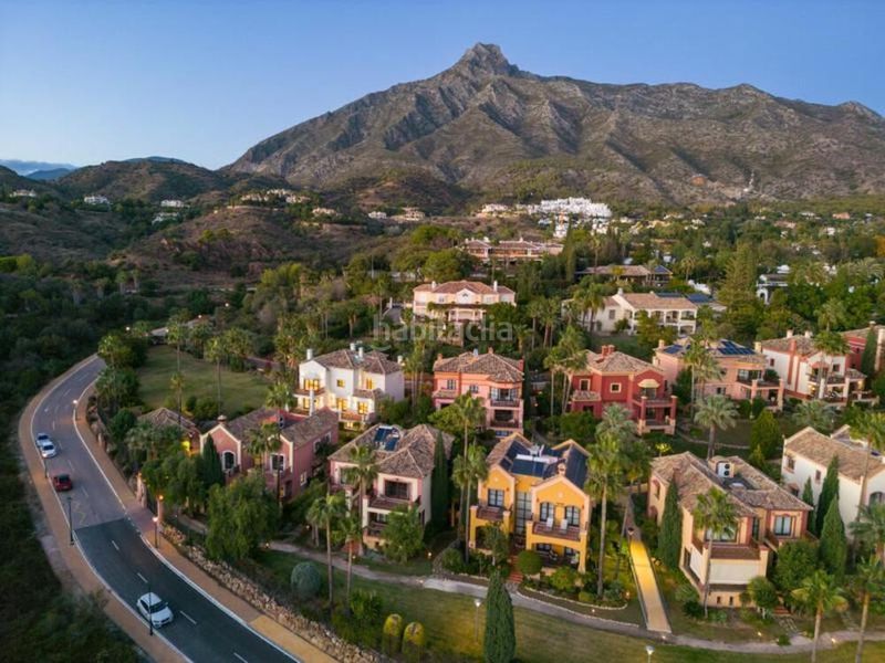 Foto 0cd620d7-4f74-40d0-88bf-af200d6cc7e8. Alquiler casa en Puente Romano Marbella