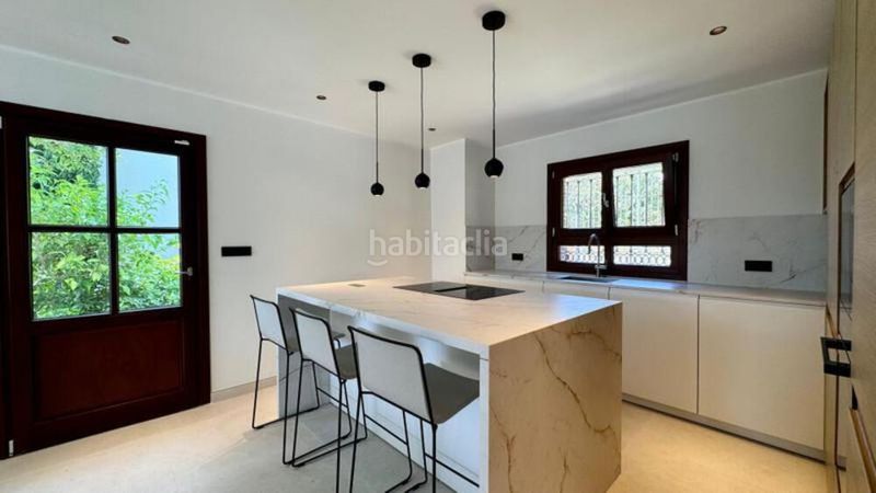 Foto bae7c47b-6c32-4726-84b4-0d59ddd49ca4. Alquiler casa en Puente Romano Marbella