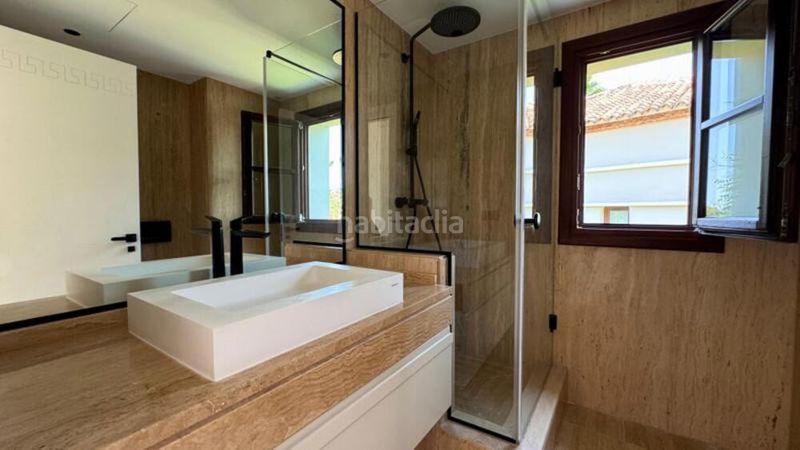 Foto 46412e88-e18c-4da7-b278-f1df5248b848. Location maison avec parking dans Puente Romano Marbella