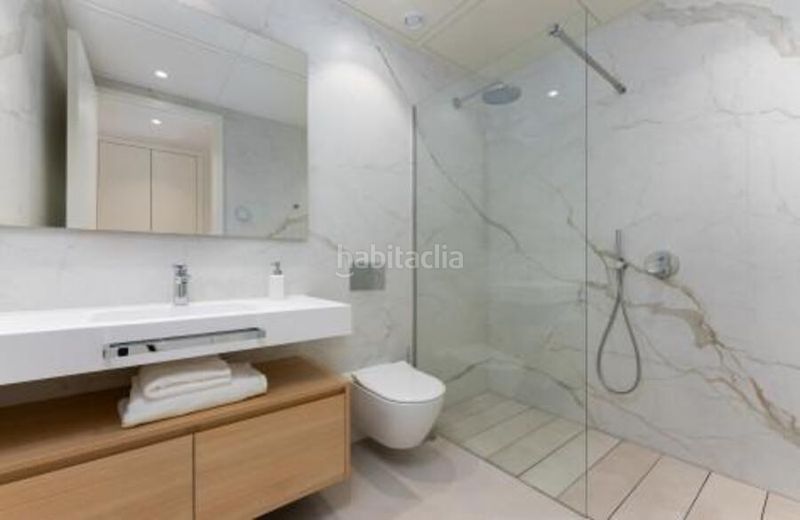 Foto 980f3161-f1a6-4d4b-9c67-232b907d755b. Lloguer planta baixa amb aparcament piscina a Las Lomas de Río Verde Marbella