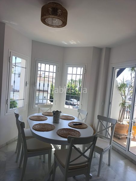 Foto 7b2498f1-e117-4c18-9d7e-13ef719706a0. Affitto duplex con parcheggio piscina in La Dama de Noche - La Alzambra Marbella