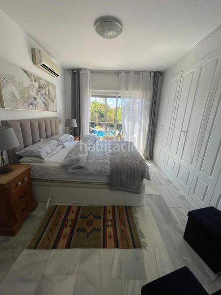 Foto 49b3b404-9a8a-4f17-93e2-3e2c8be10bfd. Lloguer casa adossada amb aparcament piscina a Puerto Banús Marbella