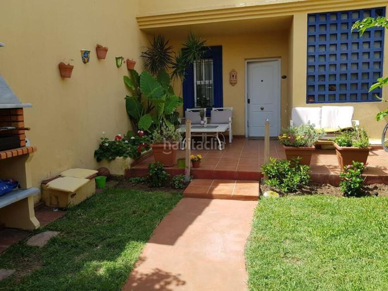 Foto 7bc51c87-cfbf-4d16-933e-f0d7b241e8ce. Lloguer casa adossada amb aparcament piscina a Puerto Banús Marbella