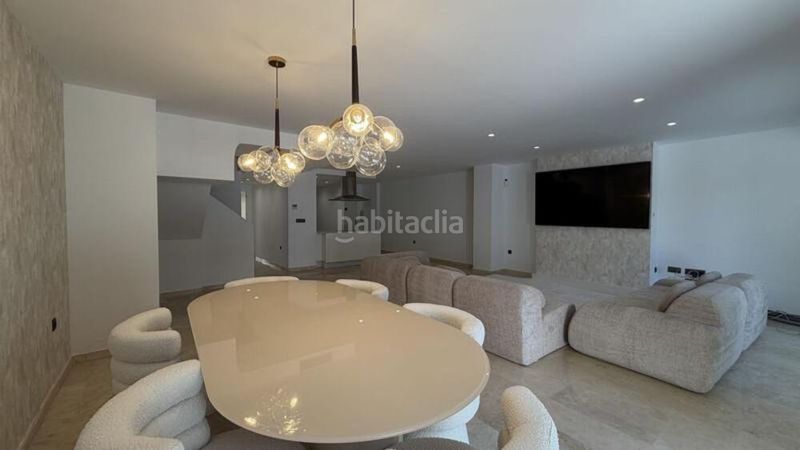 Foto a6529749-a42b-4726-a5cc-2376cb2e0f04. Àtic amb aparcament piscina a Guadalmina Alta Marbella