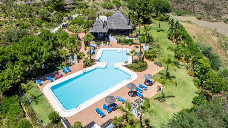 Foto f36c37ec-a90b-469a-ae3e-c2d69f65c0d9. Penthouse in n/a in La Alquería Benahavís