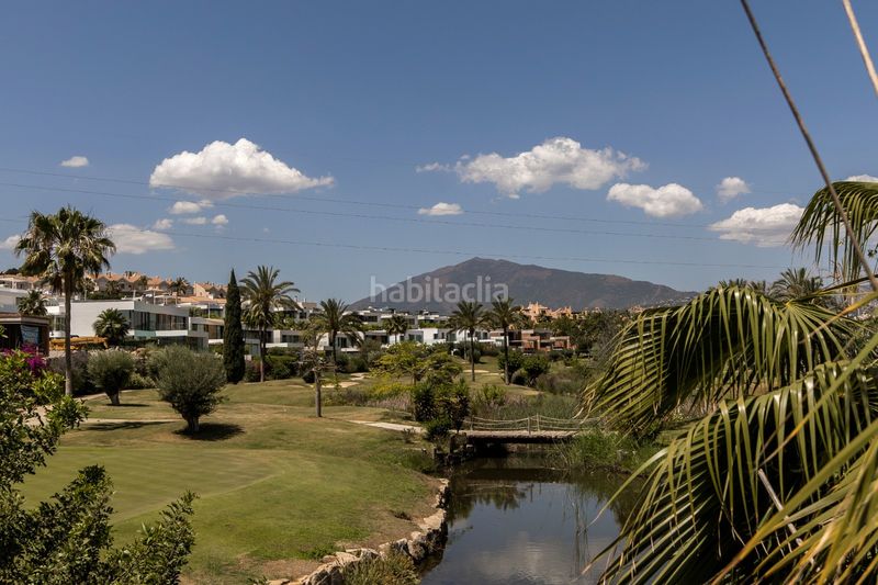 Foto 90999dd9-2655-44d8-b77f-e6b14800cbe8. Casa adossada amb aparcament piscina a Paraiso - Barronal Estepona