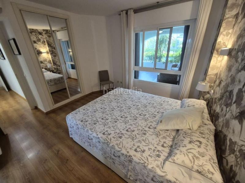 Foto 4072597b-4166-4238-830d-aecd024ac360. Affitto piano terra con piscina in Los Naranjos Marbella