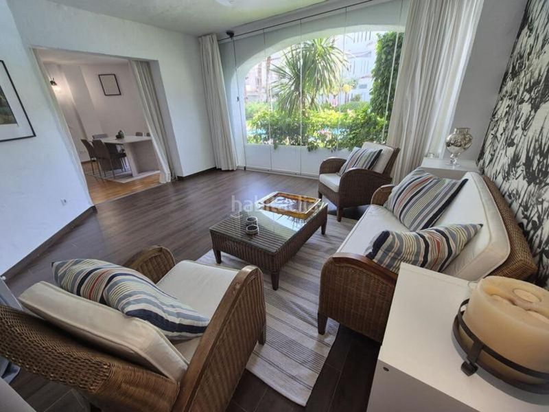 Foto 41d2d854-91c0-4b10-acac-ebbe7b339496. Affitto piano terra con piscina in Los Naranjos Marbella