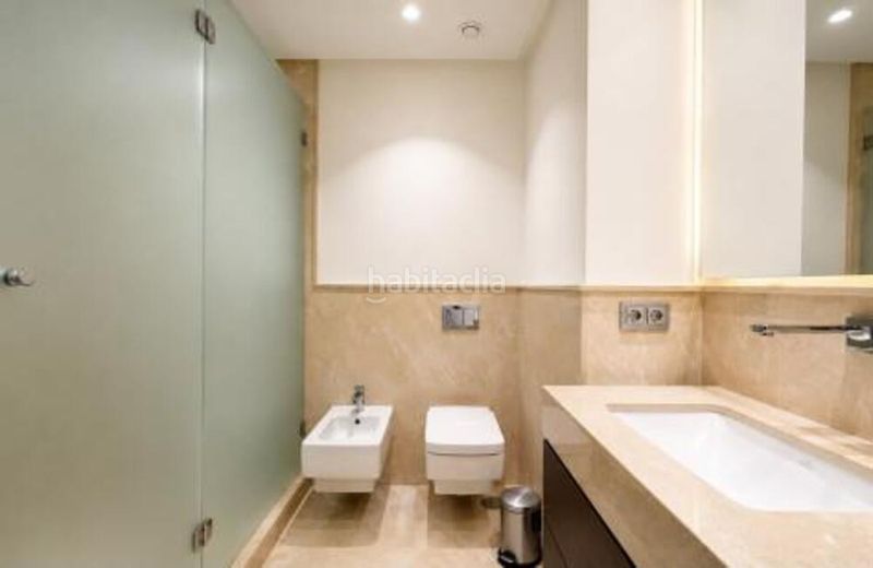 Foto 3d6143dc-01d5-4c1c-8fd4-8535e9d010a4. Rent duplex with parking pool in Sierra Blanca Marbella