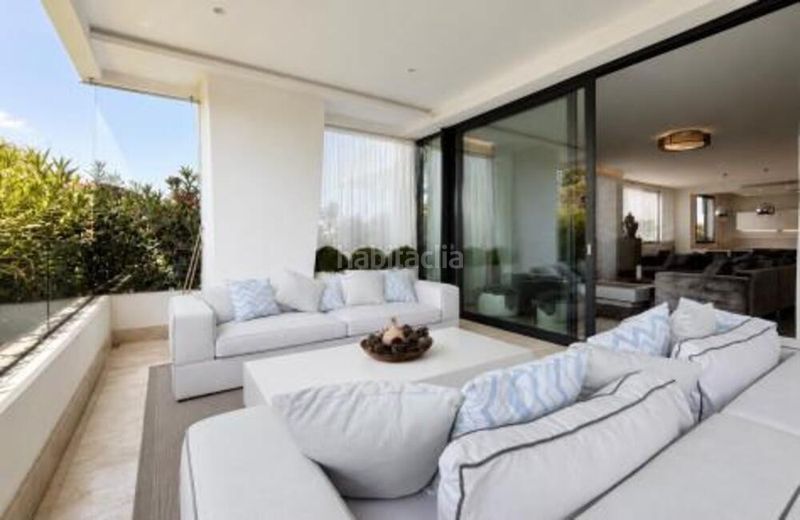 Foto 3ed03c5a-9818-4700-a7cb-5c6ae37a7dbd. Rent duplex with parking pool in Sierra Blanca Marbella