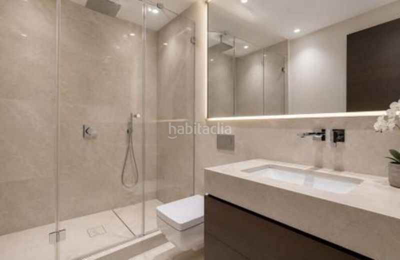 Foto 5653c1df-1b1c-47e6-baa6-00cf8e099032. Rent duplex with parking pool in Sierra Blanca Marbella