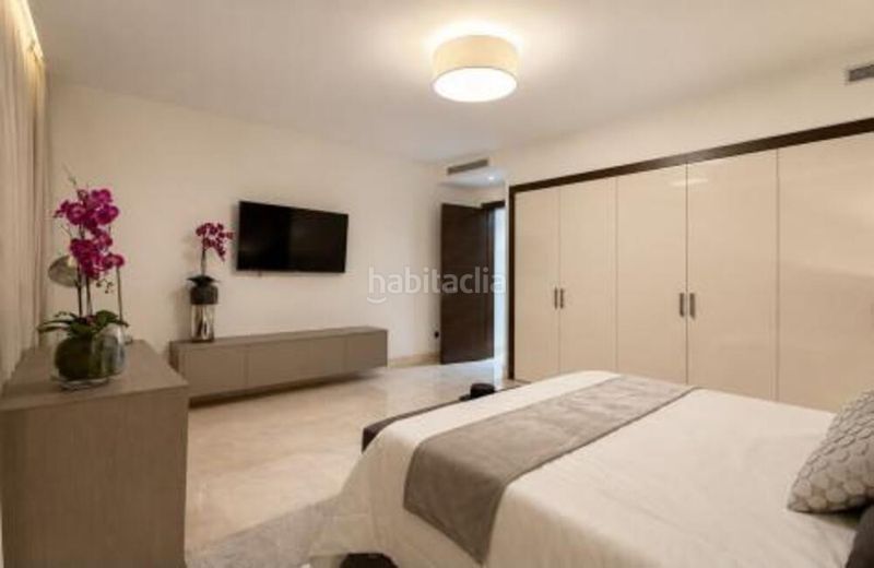 Foto 707ccd95-8570-4fd6-a1e5-f7c1eeff11a8. Rent duplex with parking pool in Sierra Blanca Marbella