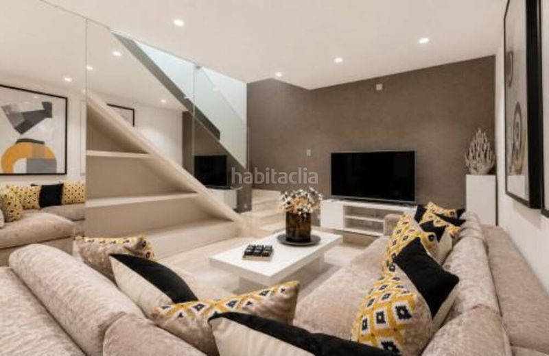 Foto e401de4e-880b-4f07-bd2b-efcac82bd4bc. Rent duplex with parking pool in Sierra Blanca Marbella