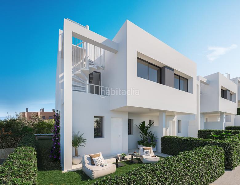 Foto e20b2d73-b110-46b5-8c84-07ce9d517598. Reihenhaus mit parking pool in Chullera Manilva