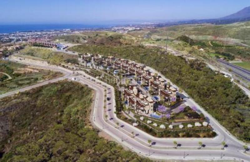 Foto 0082c159-f6ce-44ec-9cfe-236f2cc6aa64. Casa con parcheggio piscina in La Alquería Benahavís