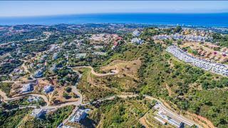 Terreny residencial a Ojén. Parcela para 9 villas 3547m2 de techo, la mairena, marbella