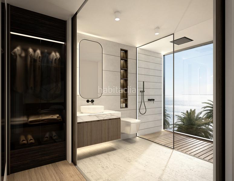 Foto c42bc5af-87ad-4c5d-bfce-e1dc3398ef4b. Ático en n/a atico duplex en venta playa, en Seghers Estepona