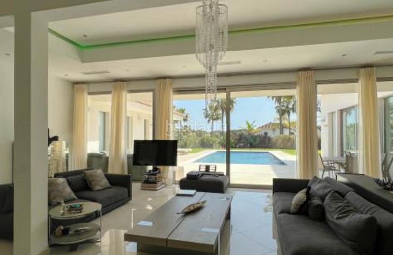 Foto 3d84e710-7e0e-4dc6-a0bb-ba6989145911. Affitto casa con parcheggio piscina in Sotogrande alto Sotogrande
