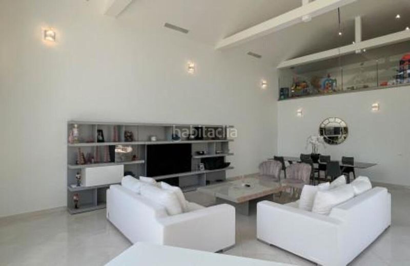 Foto c5ecc13e-2c99-4e28-81c4-1227f91e692a. Lloguer casa amb aparcament piscina a Sotogrande alto Sotogrande