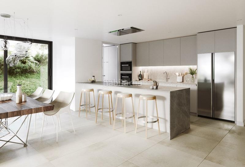 Foto f11af3cc-cf78-4c42-8644-647954acc1b1. Apartamento en calle casas del padrón 7 en Las Lomas Estepona