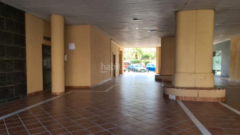 Foto a68700cb-3c02-437b-b023-5b21c59f1380. Local comercial local com. en venta en san josé artesanos. en Algeciras