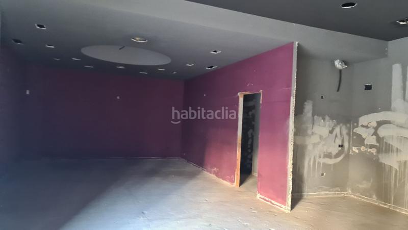 Foto de0e7088-1e91-4892-b8e7-5769b8c8eb0e. Local comercial local com. en venta en san josé artesanos. en Algeciras