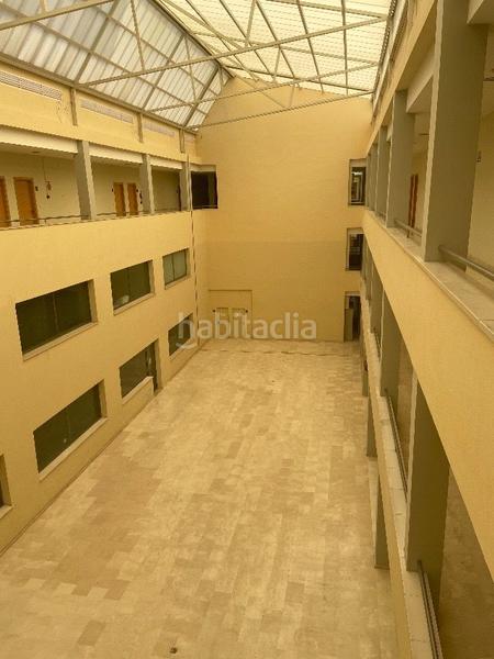 Foto c1a99514-3baa-4161-924d-302e97b68038. Oficina  en venta en guadacorte. en Barrios (Los)