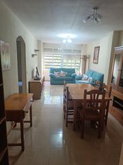 Appartement à La Reconquista - El Rosario. Piso en venta en recinto ferial, 3 dormitorios.