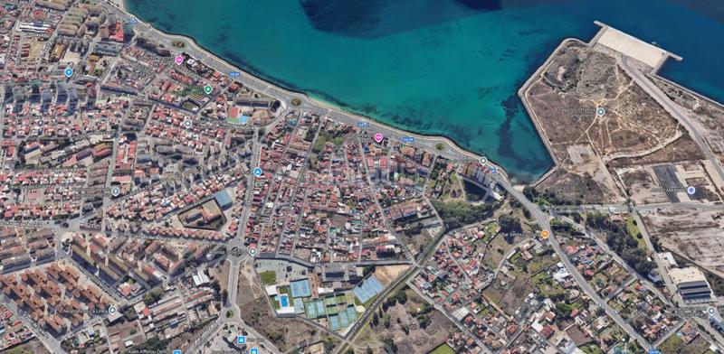 Foto 83c872cc-602f-41bf-9c51-6f9bb1e822b0. Pis a Mondejar-Junquillos Línea de la Concepción (La)