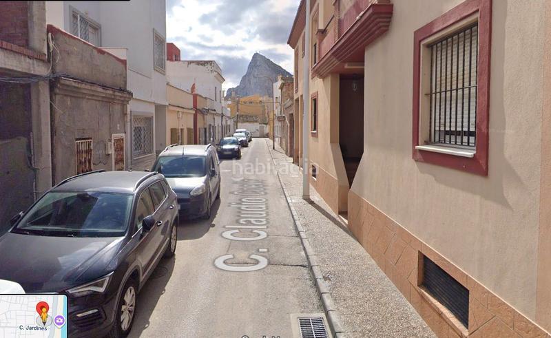 Foto 0e8858ce-6b9b-4635-a6a3-167c316fe33c. Maison avec parking dans Santa Bárbara-Ciudad Deportiva Línea de la Concepción (La)