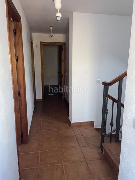 Foto cebfbb89-a80d-466d-89b1-9ec3375a3732. Casa amb aparcament a Los Pinos Algeciras