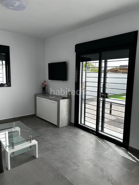 Foto 53f1ddc2-9195-4fa6-b469-022e20e71523. Casa con parcheggio in Pelagatos - Pago del Humo Chiclana de la Frontera