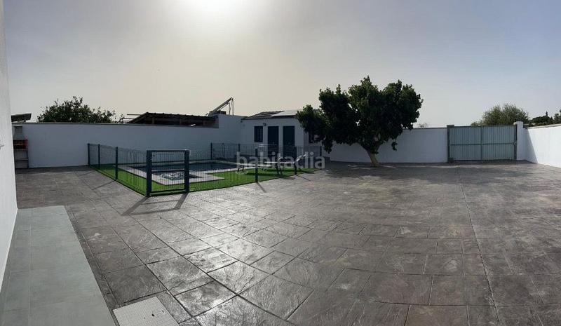 Foto 7380f474-08bf-4147-9990-49f7cf5de730. Casa con parcheggio in Pelagatos - Pago del Humo Chiclana de la Frontera