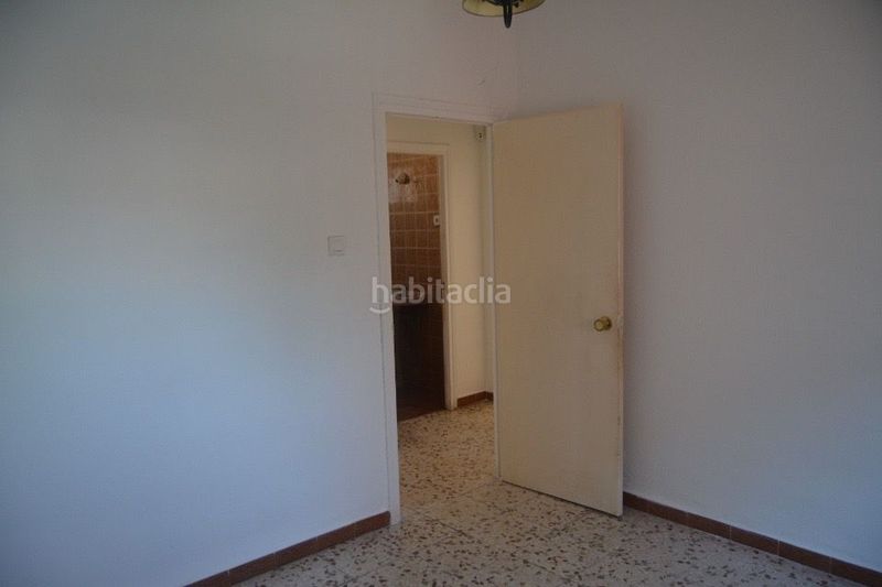 Foto 2ed8c085-94b0-4046-8e90-9b484eb5e3b9. Pis a San Pedro-Gabriel Miró-María Guerrero Línea de la Concepción (La)