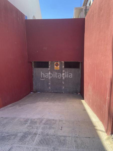 Foto 12a8161d-87b1-4e61-b999-7c250b553ba0. Aparcament cotxe a Mondejar-Junquillos Línea de la Concepción (La)