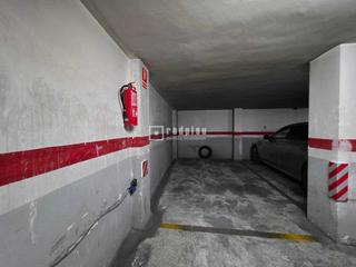 Parking coche  Constitucion. Se vende plaza de garaje a metros del rio turia