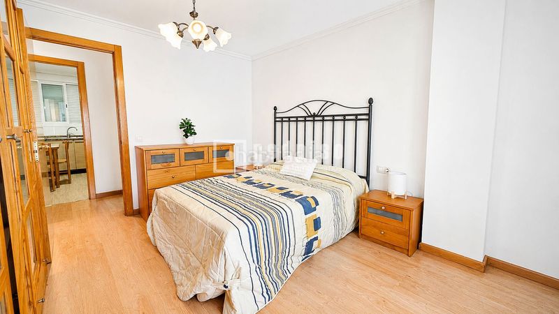 Piso para entrar a vivir con ascensor y excelente ubicación en Valencia - Imagen 14