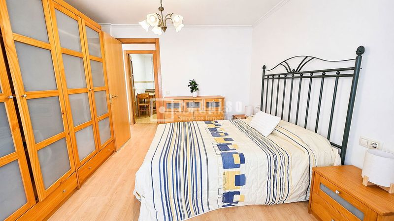Piso para entrar a vivir con ascensor y excelente ubicación en Valencia - Imagen 16