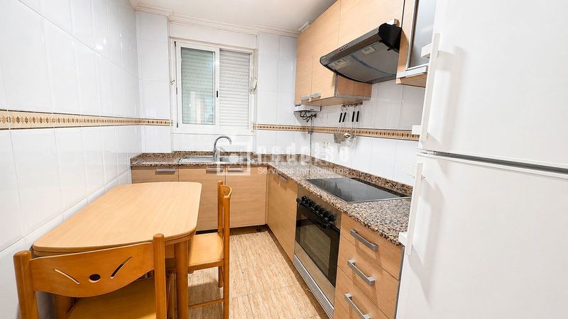 Piso para entrar a vivir con ascensor y excelente ubicación en Valencia - Imagen 6