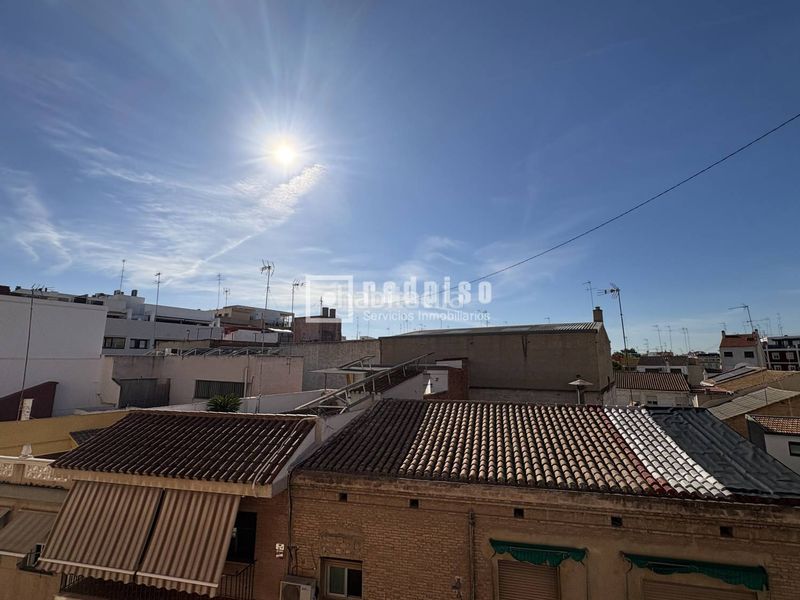 Foto 815f091e-89d2-4270-af65-e14d21c35f63. Pis a Almàssera