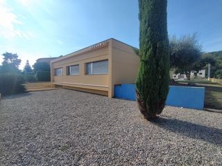 Casa in Sant Esteve de Palautordera. Precioso chalet con toda la vivienda en planta ubicado en la enc